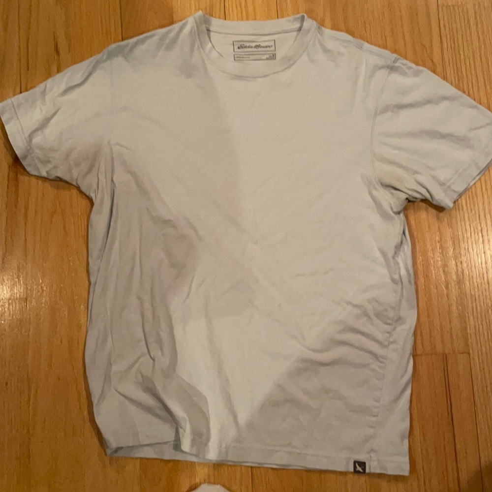 Medium eddie baurer shirt.